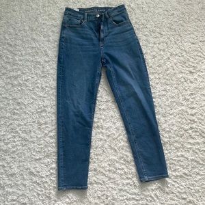 American eagle mom jeans